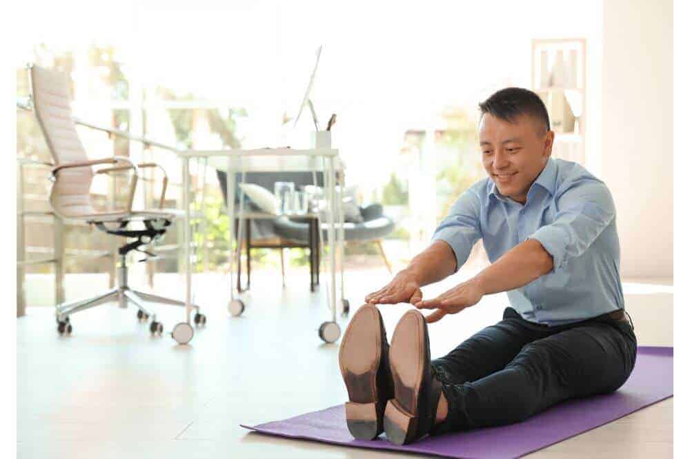 STRETCHES TO BOOST WORK EFFICIENCY