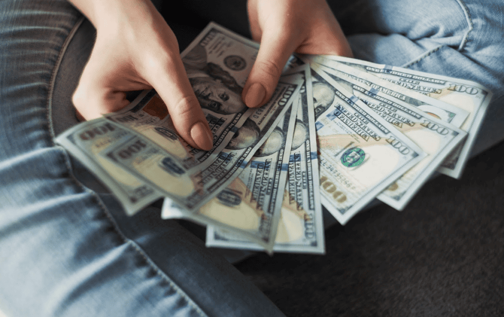 Borrowing Money Via Personal Loan
