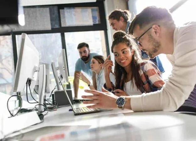 TYPES OF SOFTWARE YOU NEED TO RUN AN ONLINE BUSINESS