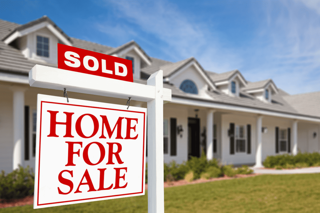Top financial factors to consider when selling your home