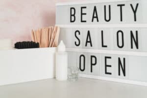 beauty salon open