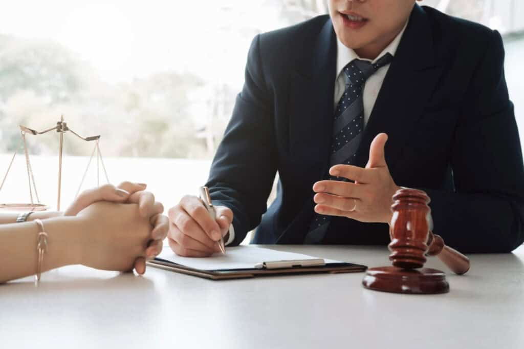 Injury Attorney or Criminal Lawyer