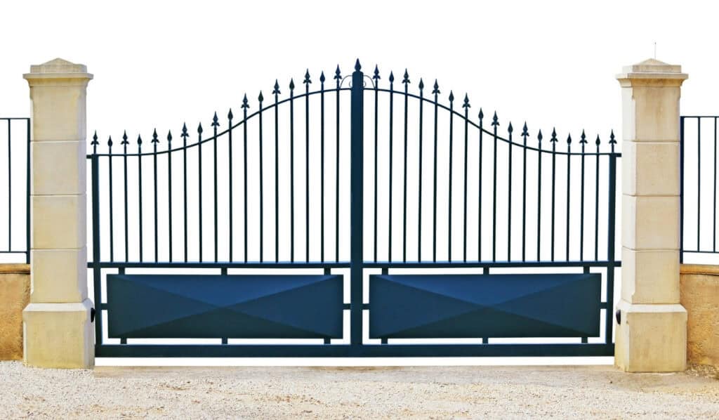 Customised Gate