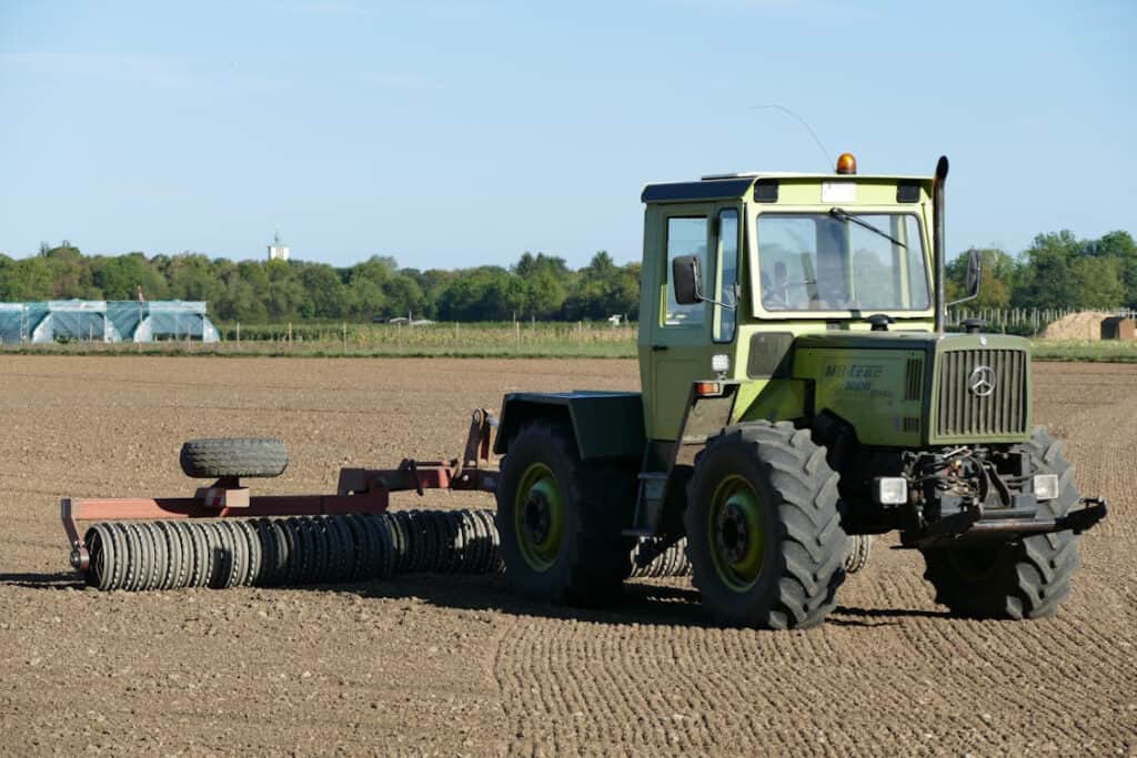 Farm Business Tractor