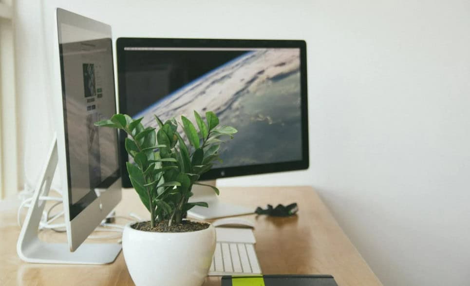How Do You Go From Sporadic Freelancer To Outsourced Professional? 4 From Sporadic Freelancer To Outsourced Professional