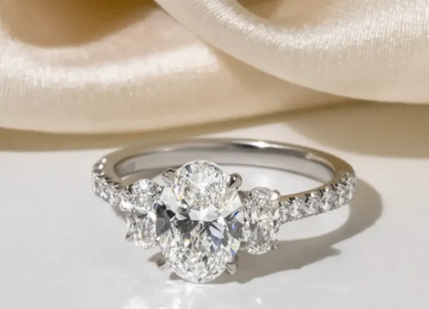 Oval Diamond