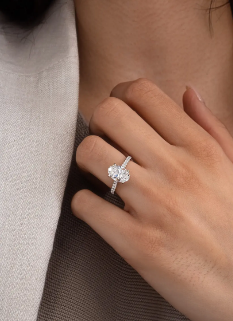 Oval Diamond Ring