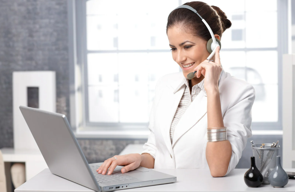 Virtual Medical Receptionist Taking A Call